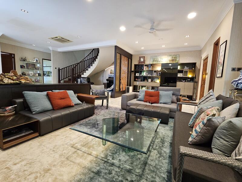 ⭐️Well Renovated⭐️Beautiful Garden⭐️Near MRT ☎️Rachel 9238.8820, Toh Yi Drive/ Kismis Road/ Kismis Ave, 5 Bedrooms, 4,000 sqft, Semi-Detached House For Sale, by Rachel Ng, 25637775 - Living Room - PropertyGuru.com.sg