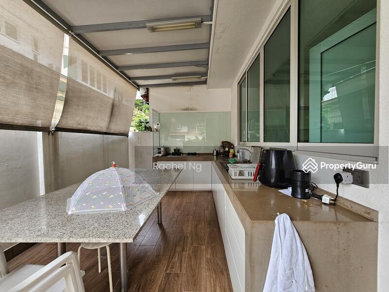 Wet Kitchen