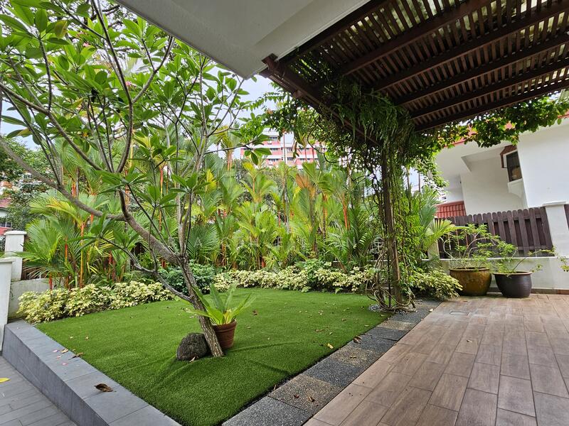 ⭐️Well Renovated⭐️Beautiful Garden⭐️Near MRT ☎️Rachel 9238.8820, Toh Yi Drive/ Kismis Road/ Kismis Ave, 5 Bedrooms, 4,000 sqft, Semi-Detached House For Sale, by Rachel Ng, 25637775 - Garden - PropertyGuru.com.sg