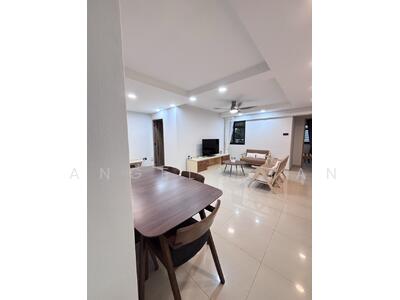 For Rent - 296C Compassvale Crescent