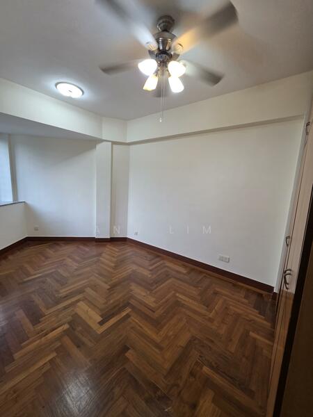 Huge Master Bedroom