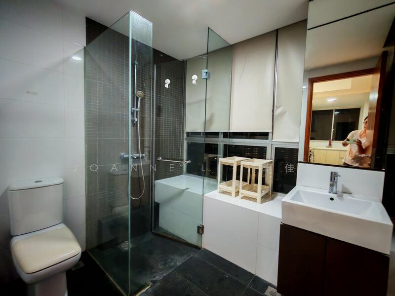 The Parc Condominium, 3 West Coast Walk, 4 Bedrooms, 1,000 sqft, Condominium For Rent, by Joanne Li, 25638138 - Bathroom - PropertyGuru.com.sg