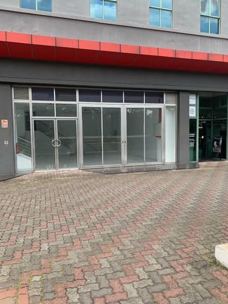 ALEXANDRA Industrial Building showroom facing main road, , 2,240 sqft, Light Industrial (B1) For Rent, by Kwan Wei Hoe, 25638224 - CommercialGuru.com.sg