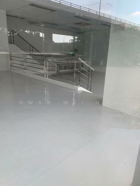 ALEXANDRA Industrial Building showroom facing main road, , 2,240 sqft, Light Industrial (B1) For Rent, by Kwan Wei Hoe, 25638224 - CommercialGuru.com.sg