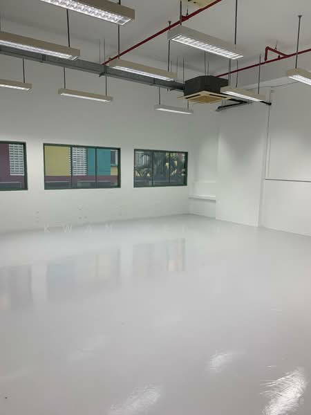 ALEXANDRA Industrial Building showroom facing main road, , 2,240 sqft, Light Industrial (B1) For Rent, by Kwan Wei Hoe, 25638224 - CommercialGuru.com.sg