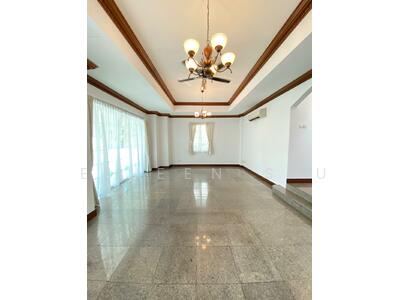 For Sale - CLASSIC ELEGANCE ❤️ DETACHED HOUSE NOVENA