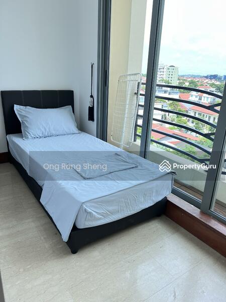 Second Room 
