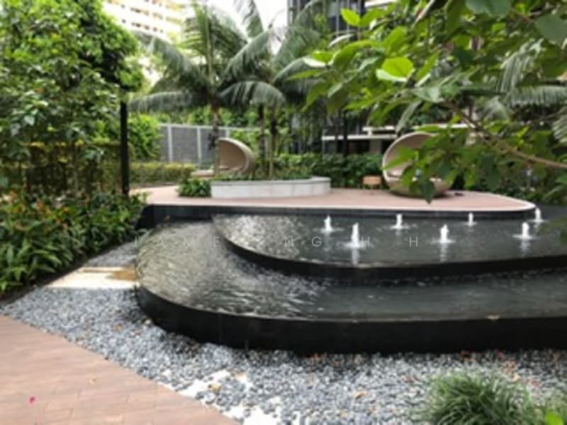 Lakeville, 9 Jurong Lake Link, 2 Bedrooms, 733 sqft, Condominium For Rent, by James Ng H H, 25638877 - Garden - PropertyGuru.com.sg