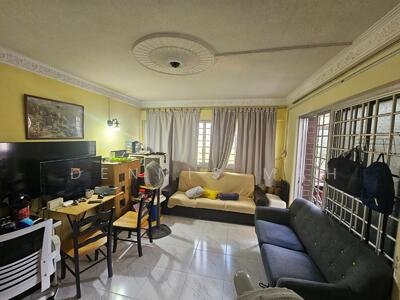 For Sale - 446 Hougang Avenue 8