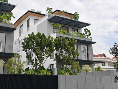 For Sale - 27 & 27A Phillips Ave ❤️ D19 Brand-NEW Bungalow