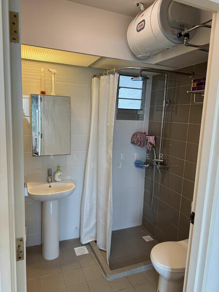 130B Lorong 1 Toa Payoh, 130B Lorong 1 Toa Payoh, 2 Bedrooms, 731 sqft, HDB Flat For Rent, by K.L. Peter Raj, 25639552 - PropertyGuru.com.sg