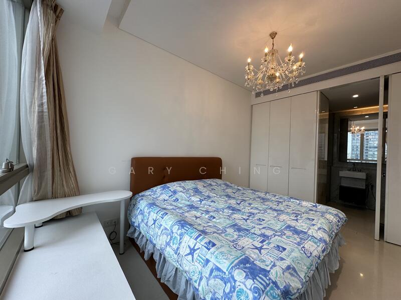 Scotts Square, 6 Scotts Road, 2 Bedrooms, 893 sqft, Apartment For Rent, by Gary Ching, 25639553 - Master Bedroom - PropertyGuru.com.sg