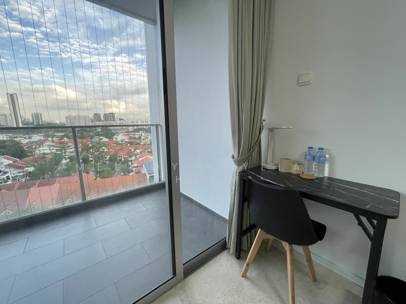 The Parc Condominium, 1 West Coast Walk, Room Rental, 200 sqft, Condominium For Rent, by Melody Azyliae Chiam, 25639585 - PropertyGuru.com.sg