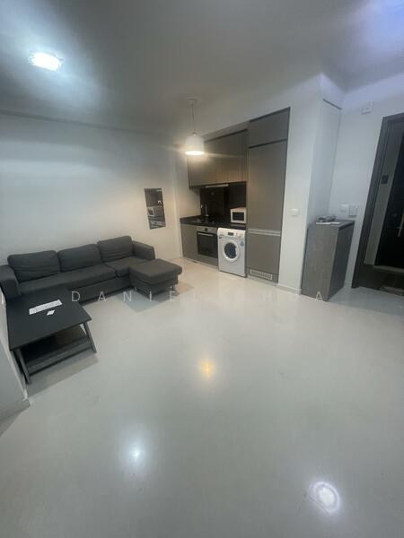 Liv on Wilkie, Wilkie Terrace, 1 Bedroom, 452 sqft, Apartment For Rent, by Daniel Chua, 25639628 - Living Room - PropertyGuru.com.sg