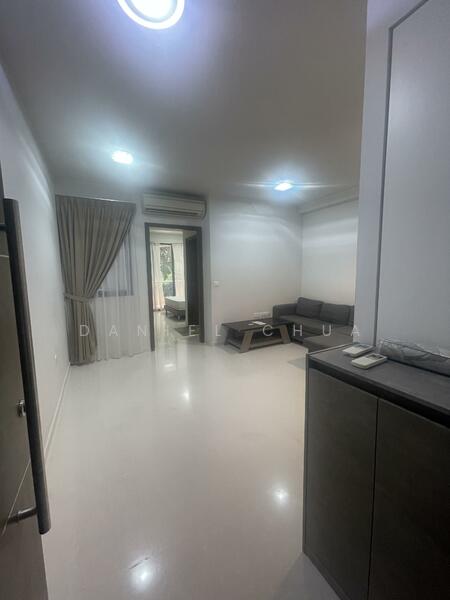 Liv on Wilkie, Wilkie Terrace, 1 Bedroom, 452 sqft, Apartment For Rent, by Daniel Chua, 25639628 - Living Room - PropertyGuru.com.sg