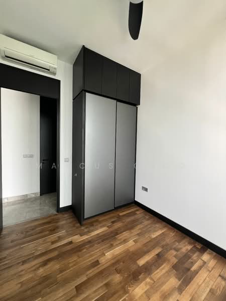 Martin Modern Apartment For Sale at S$ 2,650,000 | PropertyGuru Singapore