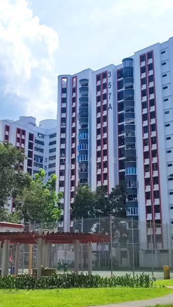 357 Admiralty Drive, 357 Admiralty Drive, 4 Bedrooms, 1,431 sqft, HDB Flat For Sale, by Connie Mah, 25639764 - PropertyGuru.com.sg