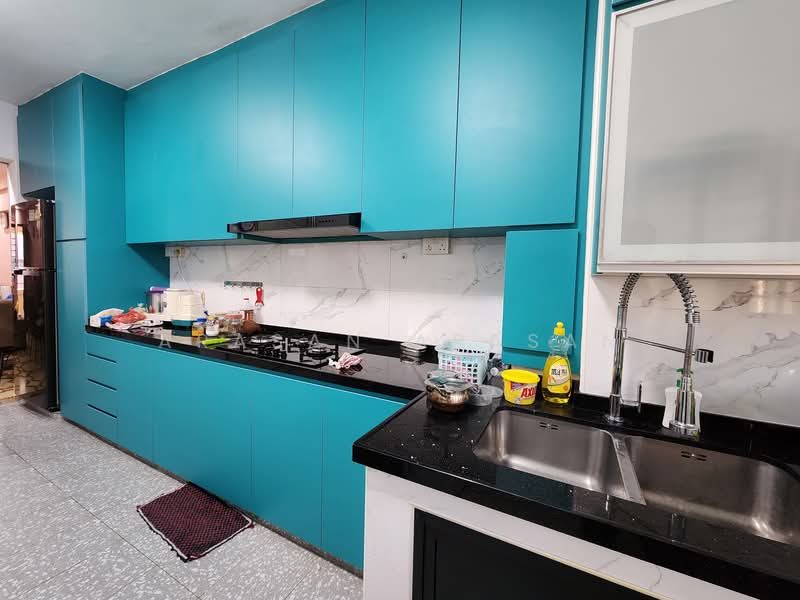 705 Clementi West Street 2, 705 Clementi West Street 2, Room Rental, 172 sqft, HDB Flat For Rent, by Arasan Arasan, 25639840 - Kitchen - PropertyGuru.com.sg