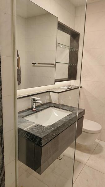 Marina One Residences, 21 Marina Way, 2 Bedrooms, 1,216 sqft, Condominium For Rent, by Angela Chan, 25640061 - Bathroom - PropertyGuru.com.sg