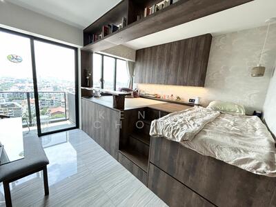 For Sale - Parc Esta