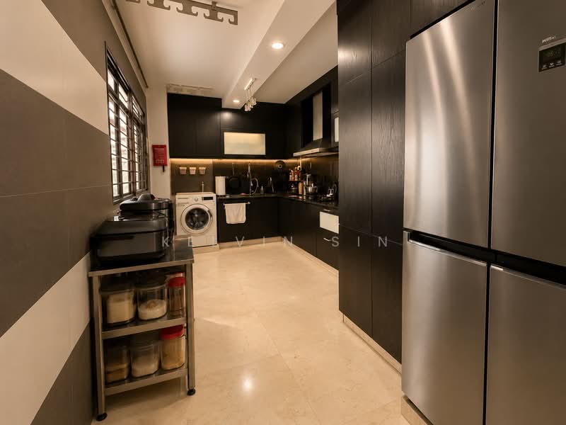654C Jurong West Street 61, 654C Jurong West Street 61, 3 Bedrooms, 1,184 sqft, HDB Flat For Sale, by Kelvin Sin, 25640213 - Kitchen - PropertyGuru.com.sg