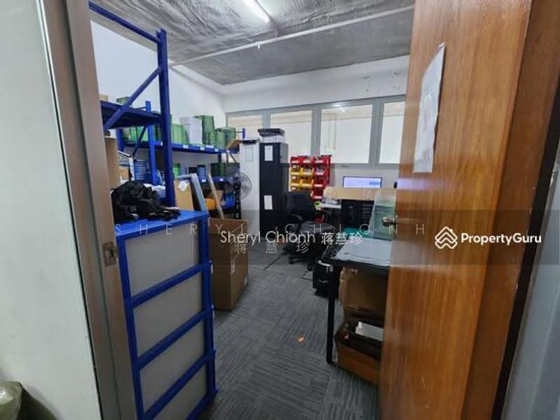 Pioneer Point, 5 Soon Lee Street, Boon Lay / Jurong / Tuas, 969 sqft, Factory / Workshop (B2) For Sale, by Sheryl Chionh 蒋慧珍, 25640239 - CommercialGuru.com.sg