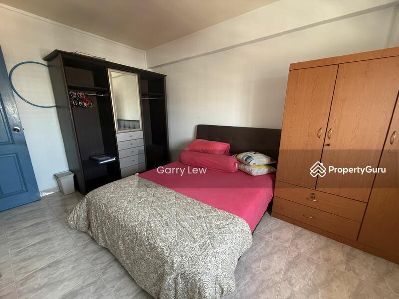 For Rent - 393 Tampines Avenue 7