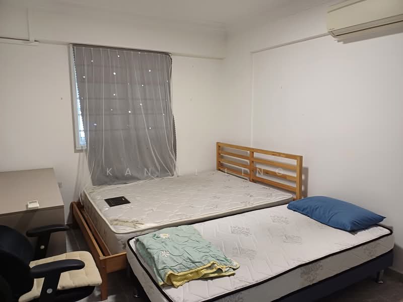 513 Ang Mo Kio Avenue 8, 513 Ang Mo Kio Avenue 8, 2 Bedrooms, 721 sqft, HDB Flat For Rent, by Kan Li Ling, 25640248 - Bedroom - PropertyGuru.com.sg
