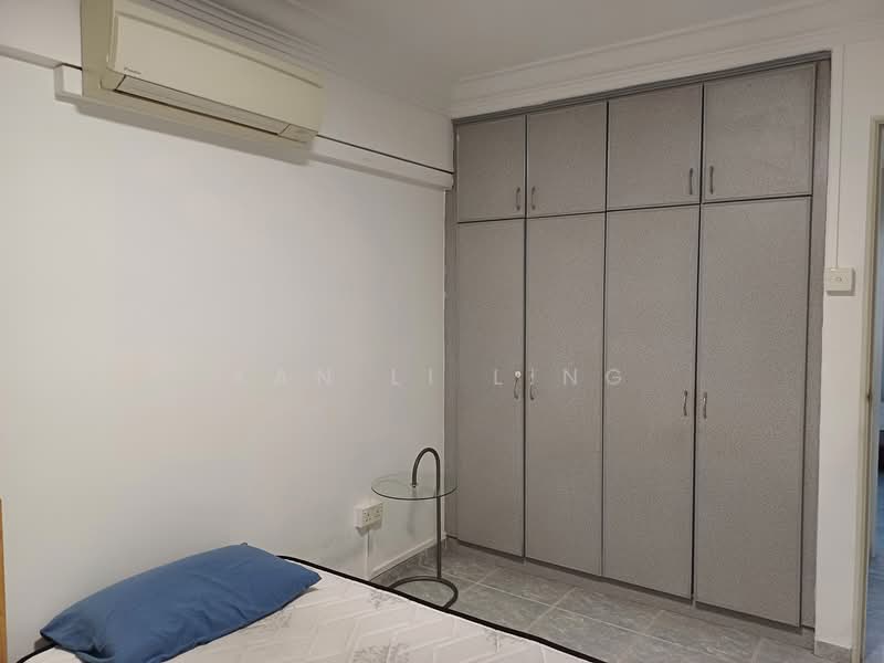 513 Ang Mo Kio Avenue 8, 513 Ang Mo Kio Avenue 8, 2 Bedrooms, 721 sqft, HDB Flat For Rent, by Kan Li Ling, 25640248 - Bedroom - PropertyGuru.com.sg