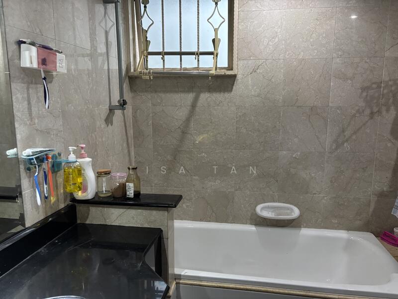 For Sale - Yishun Sapphire