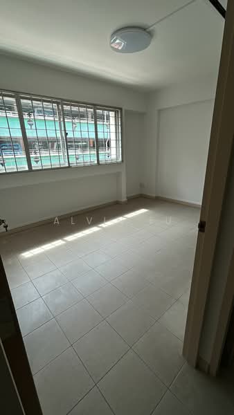 303 Woodlands Street 31, 303 Woodlands Street 31, 3 Bedrooms, 904 sqft, HDB Flat For Rent, by Alvin Fu, 25640565 - Interior - PropertyGuru.com.sg