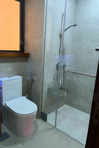 Seaside Residences, 10 Siglap Link, 3 Bedrooms, 1,023 sqft, Condominium For Sale, by Christine Tay, 25640719 - Bathroom - PropertyGuru.com.sg