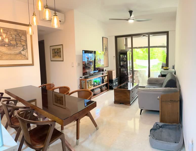 Seaside Residences, 10 Siglap Link, 3 Bedrooms, 1,023 sqft, Condominium For Sale, by Christine Tay, 25640719 - Living and Dining Room - PropertyGuru.com.sg