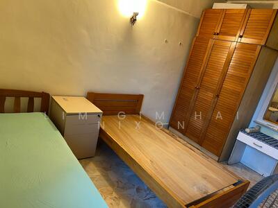 For Rent - 101 Jurong East Street 13