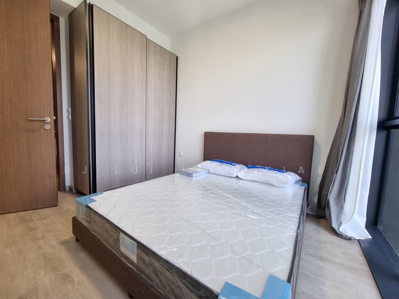 Whistler Grand, 107 West Coast Vale, 3 Bedrooms, 764 sqft, Condominium For Rent, by RJ Lui Jian Kiat, 25641012 - Bedroom - PropertyGuru.com.sg