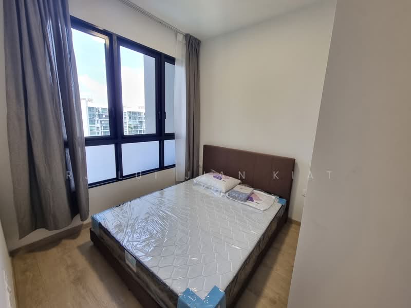 Whistler Grand, 107 West Coast Vale, 3 Bedrooms, 764 sqft, Condominium For Rent, by RJ Lui Jian Kiat, 25641012 - Bedroom - PropertyGuru.com.sg