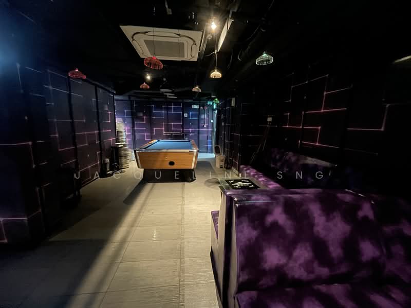 Bugis dance club/ karaoke/ KTV/ flower joint, Beach Road / Bugis / Rochor, 2,200 sqft, Food & Beverage For Rent, by Jacqueline Sng, 25641096 - CommercialGuru.com.sg