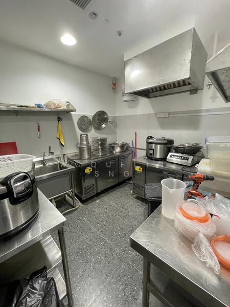 Foodcourt in prime location for takeover, , 7,400 sqft, Food & Beverage For Rent, by Jacqueline Sng, 25641128 - CommercialGuru.com.sg