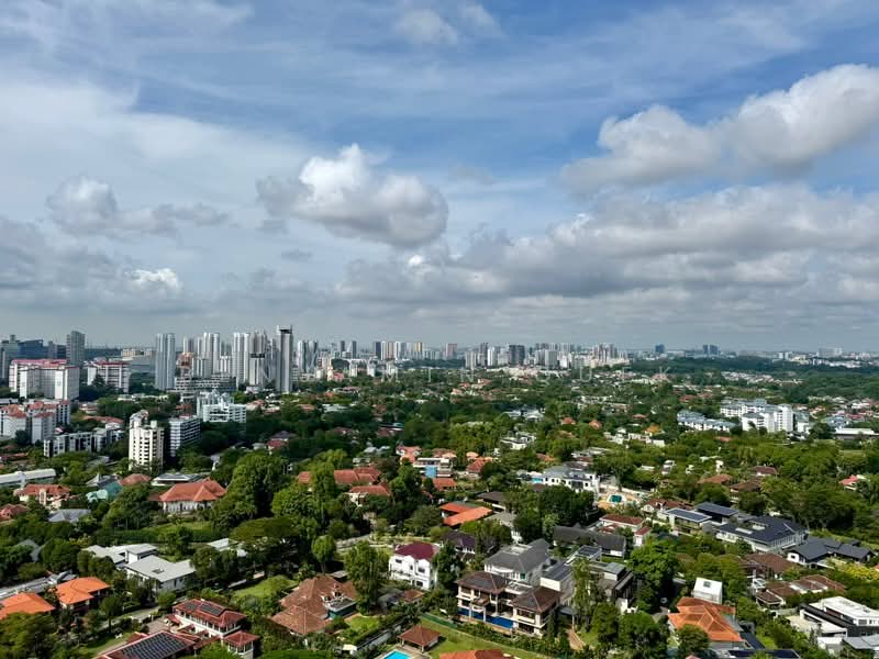 For Sale - d'Leedon (Former Farrer Court)