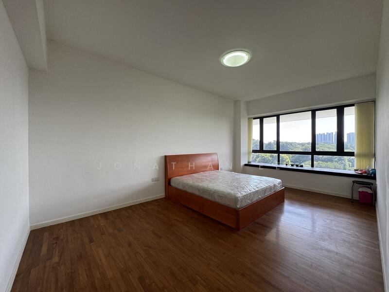 The Interlace Condominium For Sale at S$ 3,400,000 | PropertyGuru Singapore - Master Bedroom