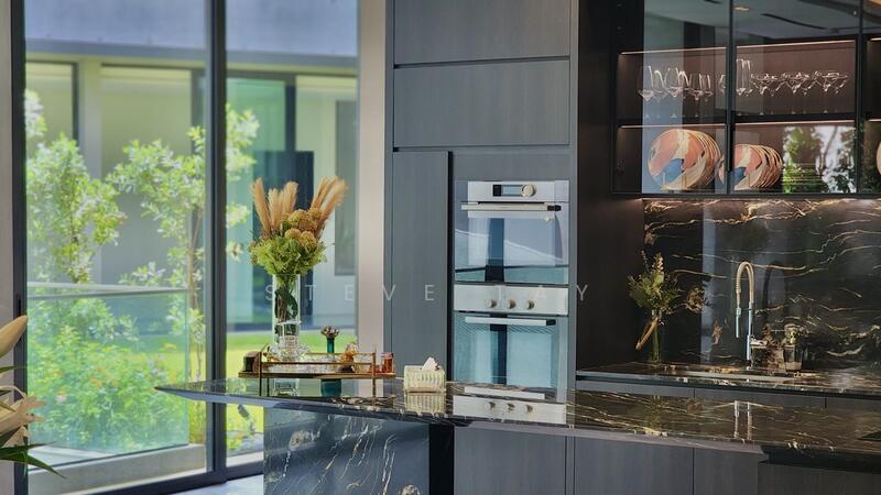 For Sale - ☆ MODERN LUXE GCB ☆ CLUNY-BOTANIC GARDENS Proximity - 1KM NYPS ☆