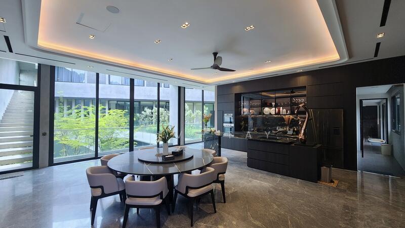 ✰ Luxe Avant-Garde GCB @ Cluny-Botanic Gardens Proximity - 1km NYPS, , 7 Bedrooms, 19,300 sqft, Good Class Bungalow For Sale, by Steve Tay, 25641871 - PropertyGuru.com.sg