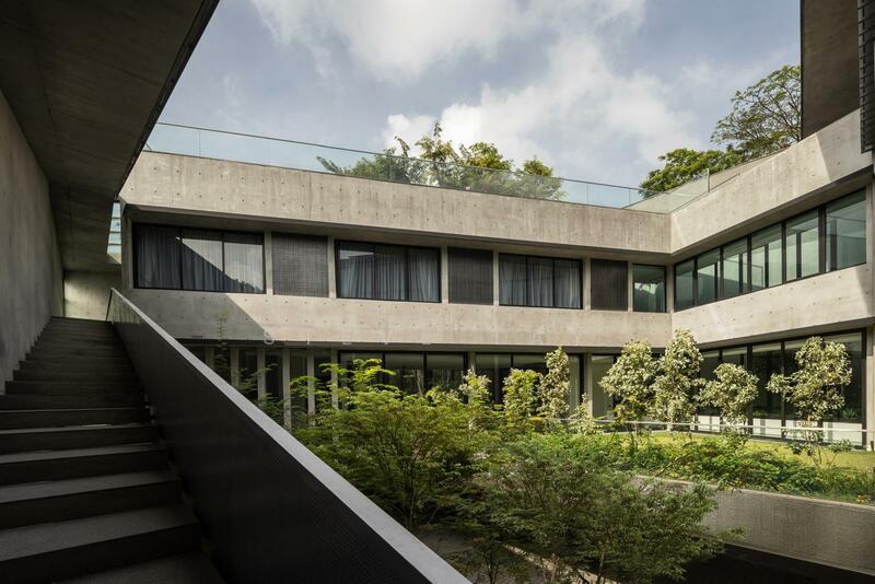 For Sale - ☆ MODERN LUXE GCB ☆ within CLUNY-BOTANIC GARDENS Proximity ✰