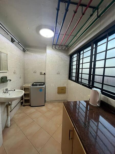 6 Farrer Road, 6 Farrer Road, 3 Bedrooms, 980 sqft, HDB Flat For Rent, by Jovan Khoo, 25642184 - Kitchen - PropertyGuru.com.sg