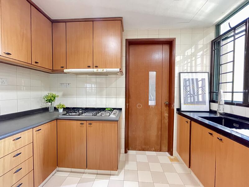 Summerdale, Boon Lay Drive, Room Rental, 100 sqft, Condominium For Rent, by Lincoln Toh 卓林肯, 25642196 - Kitchen - PropertyGuru.com.sg