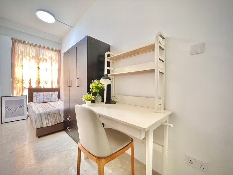 Summerdale, Boon Lay Drive, Room Rental, 100 sqft, Condominium For Rent, by Lincoln Toh 卓林肯, 25642196 - Bedroom - PropertyGuru.com.sg