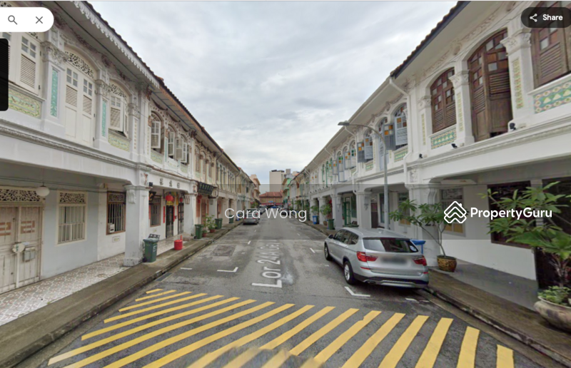 For Sale - Inter Terrace Landed Property (Ground Floor) at Jalan Molek for Sale.