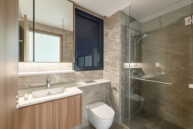 Lentor Modern, 3 Lentor Central, 3 Bedrooms, 990 sqft, Condominium For Sale, by Alex Toh C W, 25642270 - Bathroom - PropertyGuru.com.sg