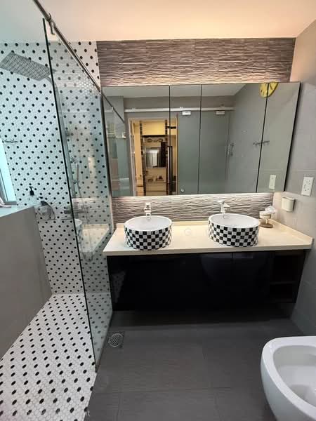 Bishan Loft, 33 Bishan Street 11, 4 Bedrooms, 1,485 sqft, Condominium For Sale, by Jerry Goh, 25642326 - Bathroom - PropertyGuru.com.sg