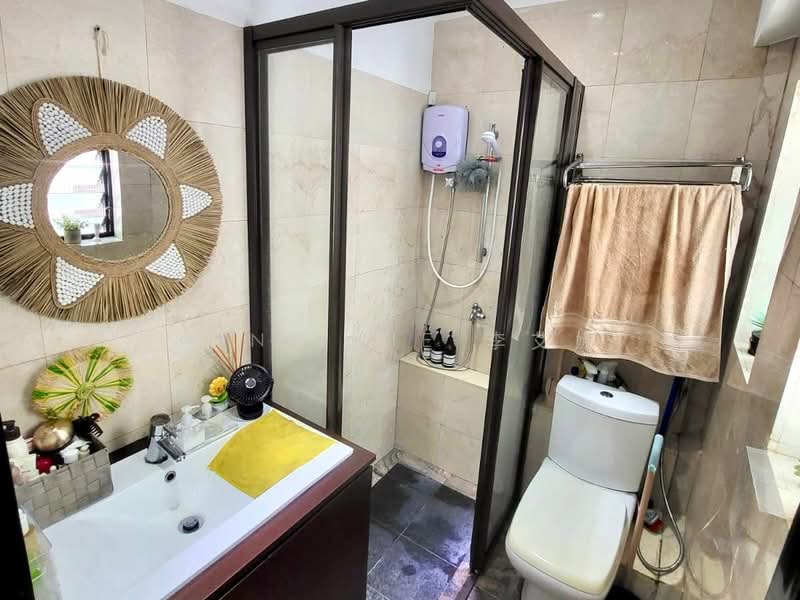 79 Chay Yan Street, 79 Chay Yan Street, Studio, 280 sqft, HDB Flat For Rent, by Aina Lie 李艾娜, 25642395 - Bathroom - PropertyGuru.com.sg